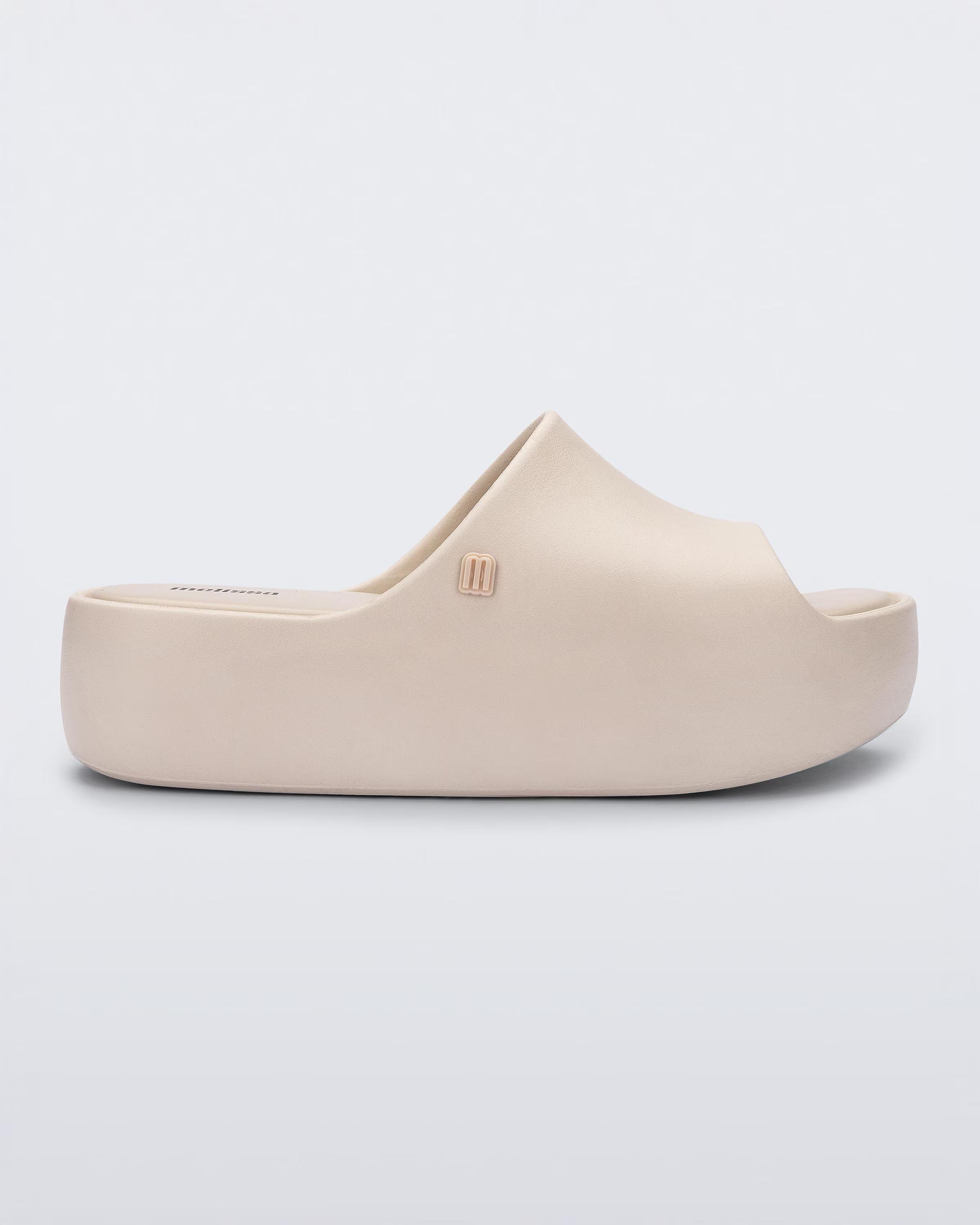 Melissa Free Platform Slide